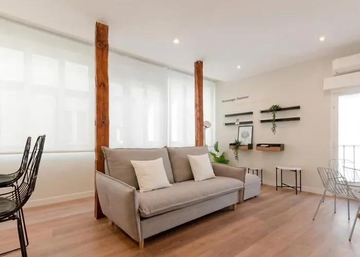 Refurbished And Bright-Pool-1Bed 1Bath-Chueca